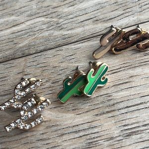 SHEIN Cactus Stud Earrings